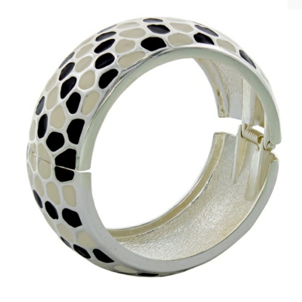 LAST ONE IN STOCK Enamel Bangle Bracelet, Dot Design, Hinge - Picture 11 of 15